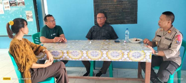 Penenun Desa Pintubatu Butuh Perhatian Serius Pemerintah