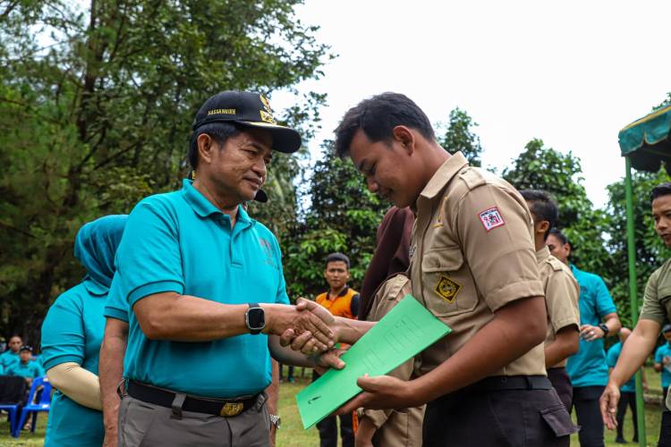 Pj Gubernur Sumut Ajak Masyarakat Galakkan Menanam Pohon