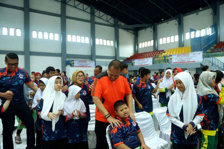 Diikuti 300 Siswa SLB, Pj Gubernur Sumut Apresiasi Festival Olahraga Disabilitas