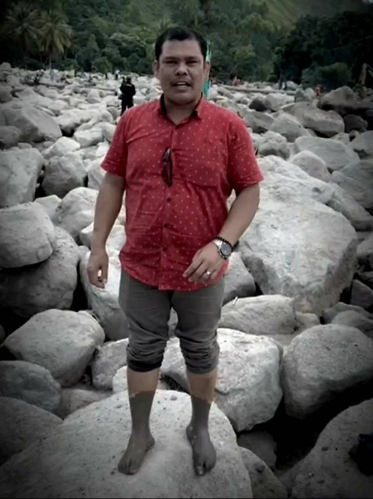 Waketum Partogam Sumatera Utara Saroha Manullang , Tinjau Lokasi Musibah