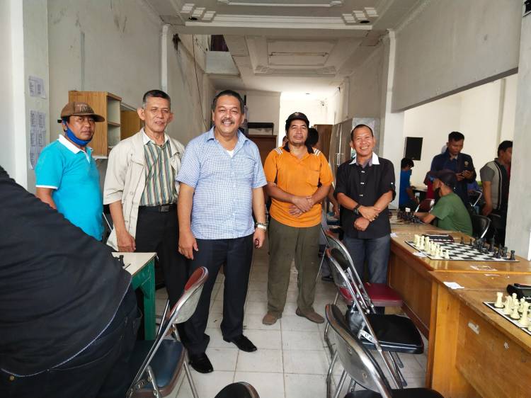 Caleg DPRD Sumut dr.Tuahman Franciscus purba gelar turnamen catur