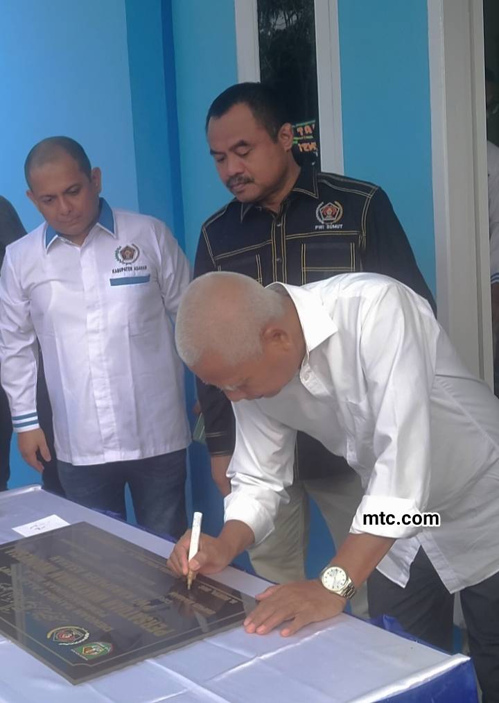 Bupati Buka Konferensi PWI Asahan 2023 Dan Peresmian Aula