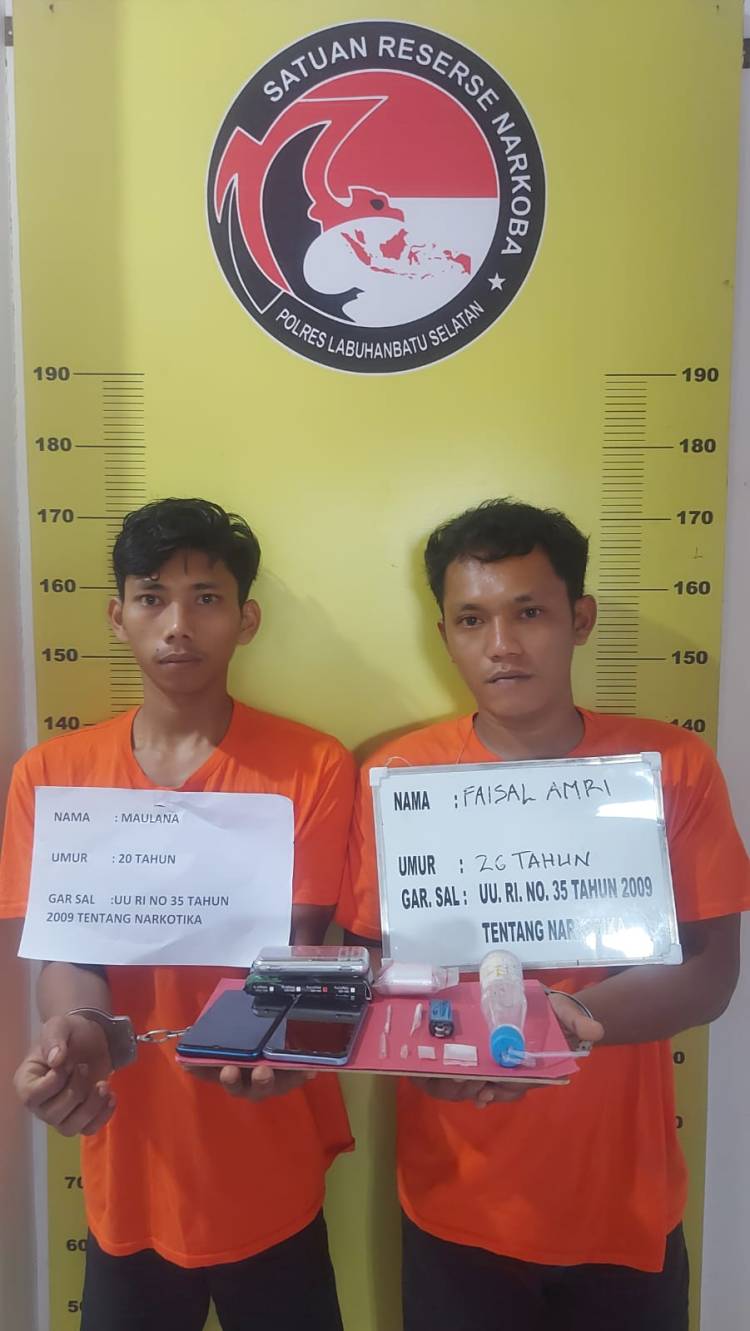 Dua Pengedar Sabu Ditangkap saat Tunggu Pembeli di Kamar