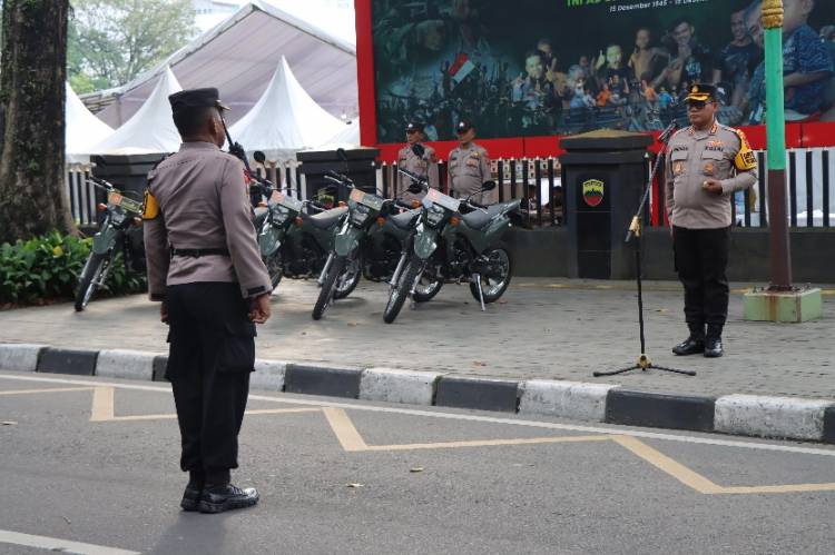 Kapolrestabes Medan Pimpin Apel Persiapan Pengamanan Malam Tahun Baru 2025