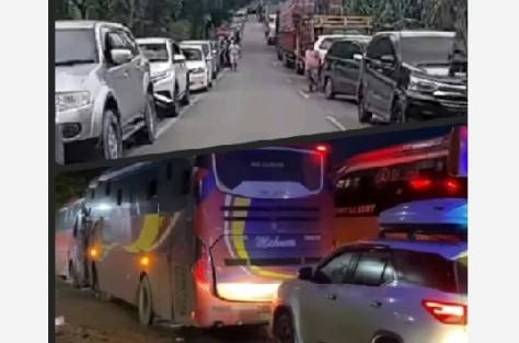 Kemacetan Di Ruas Jalinsum Dampak Banjir Bandar Durian Hingga Pagi Ini Berlanjut