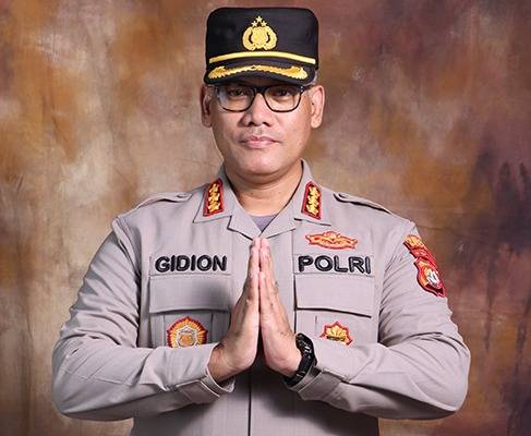 Kapolrestabes Kombes Gidion Arif Ucapkan Terima Kasih Perayaan Natal 2024 di Medan Berjalan Aman