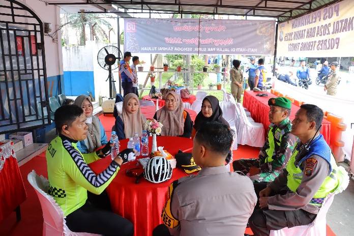 Wakapolda Sumut Kunjungi Pos Pelayanan Simpang Beo
