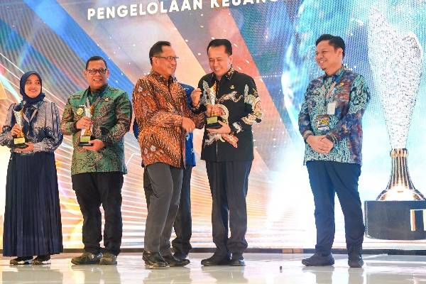 Agus Fatoni, Pj Gubernur Terbaik Saat Pimpin Sumsel dan Sumut