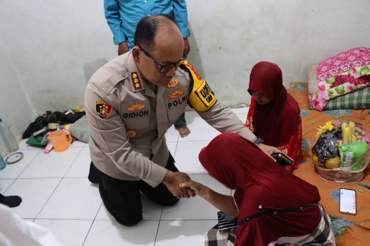 Jenguk Wanita Disabilitas Korban Pemerkosaan, Kapolrestabes Medan: Pemulihan Kondisi Fisik dan Psikis Itu yang Utama