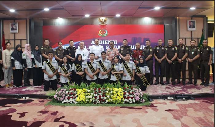 Terima Kunjungan Duta Pelajar Sadar Hukum Kalimantan Timur 2024, Jaksa Agung Dukung Edukasi Hukum Sejak Dini