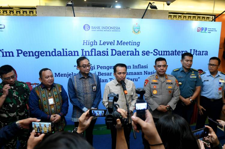 Pj Gubernur Agus Fatoni Tetapkan UMP Sumut 6,5% dan 8 Sektor UMSP, Ini Besarannya