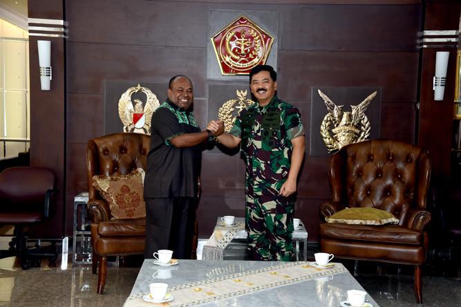 Panglima TNI Terima Anggota DPD RI Papua Barat