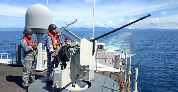 KRI Hiu-634 Laksanakan Operasi Penyekatan di Perairan Morotai