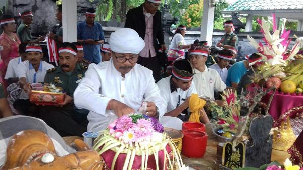UMAT PARISADA HINDU DOA BERSAMA �171717� PERERAT JALINAN KASIH SAYANG