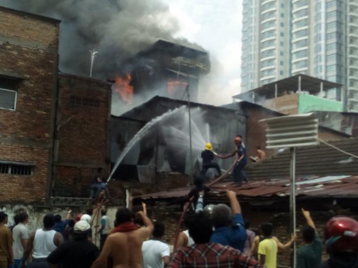 Kebakaran di Kampung Kubur