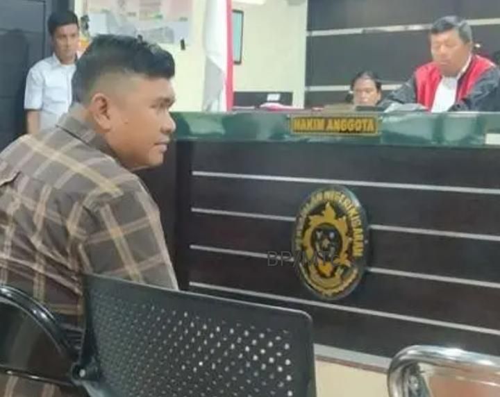Aneh ... Masih Dalam Status Bermasalah Alfi Naik Pangkat