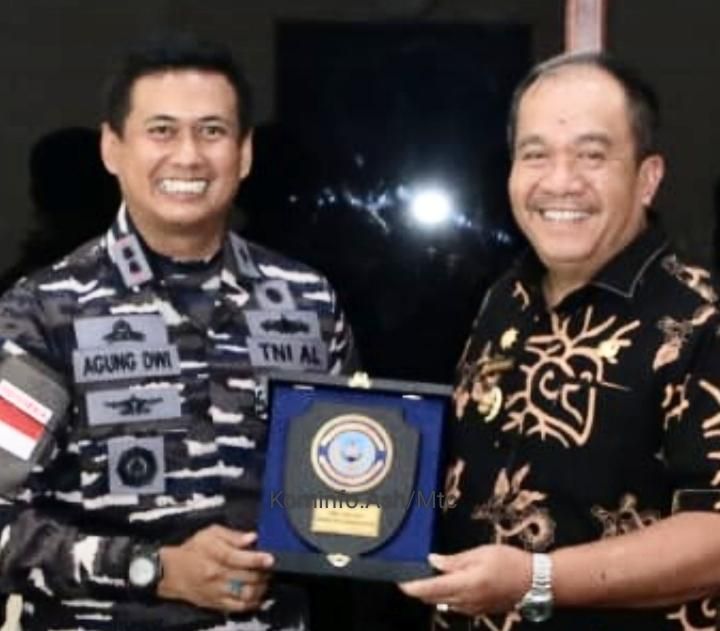 Silaturahmi Dan Koordinasi Dan Lanal TBA Dengan Bupati Asahan