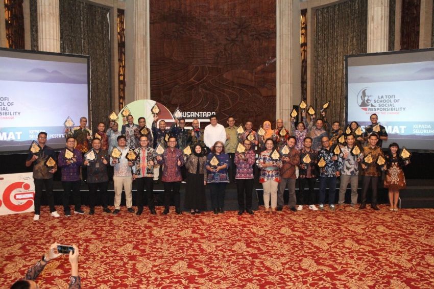 PLN UID Sumatera Utara Raih Dua Penghargaan Platinum di Nusantara CSR Awards 2025