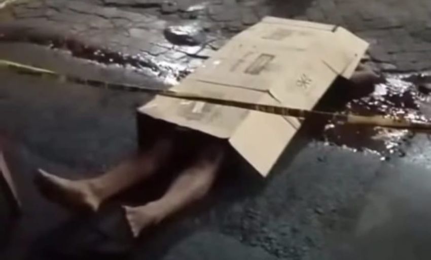 Agung Meninggal Dibantai, di Pinggir Jalan