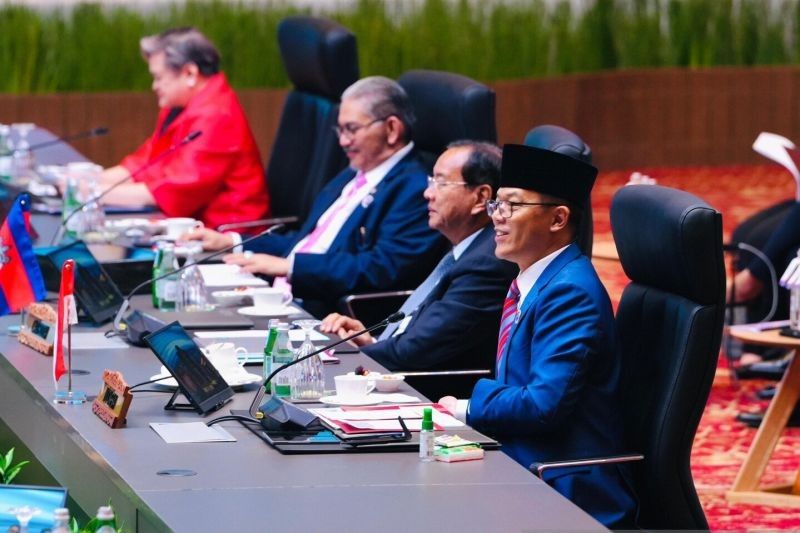Menlu RI:  Pentingnya Konsistensi ASEAN Dalam Menjaga Asia Tenggara