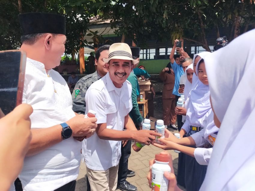 Dahnil Ginting Kembali  Kunjungi SMPN 2 dan MTs Al Washliyah Galang, Ajak Siswa Jaga Persatuan dan Tak Terprovokasi