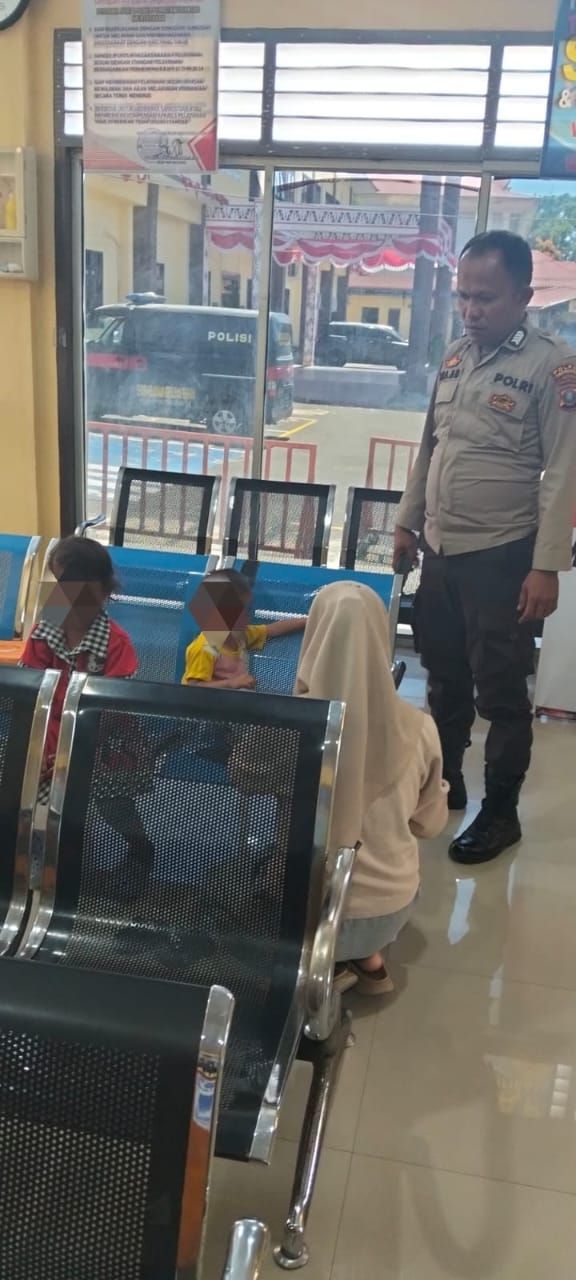 Polres Pematangsiantar Gerak Cepat Pertemukan Dua Balita dengan Orangtuanya