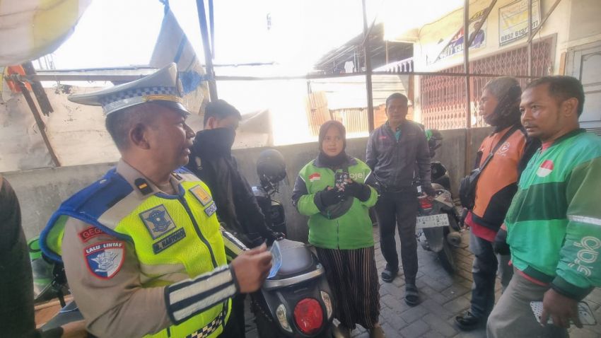 Polda Sumut Ajak Masyarakat Wujudkan Budaya Tertib Berlalu Lintas Lewat Ops Patuh Toba 2025