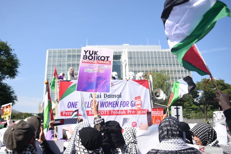 Aksi Damai Satu Juta Perempuan Untuk Gaza