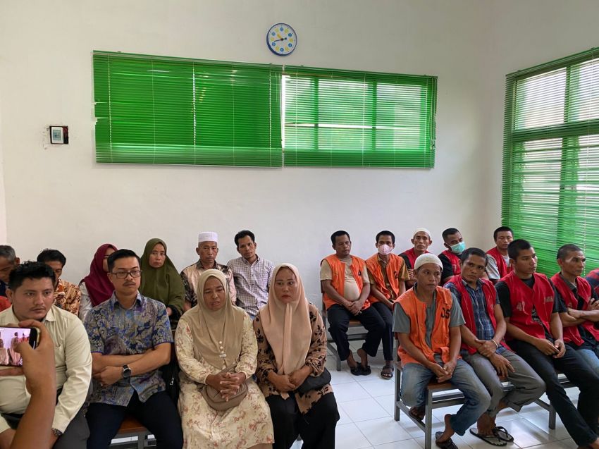 Keluarga Korban dan Terdakwa Menjerit-jerit di  Sidang Perkara Curat Berujung Tewasnya Sekuriti PT. ST