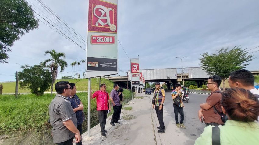 Lailatul Badri :  Bongkar Reklame Mini Bilboard di Jl Letda Sujono, Satpol PP Medan Harus Tegas!!!