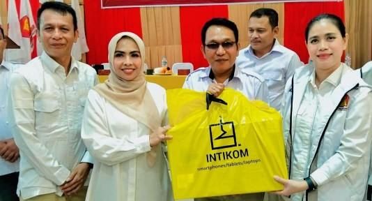 Bupati Labuhanbatu, dr Hj Maya Hassmita SpOG MKM Berlabuh Ke Partai Gerindra