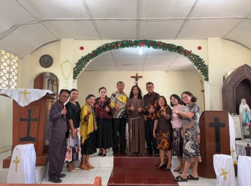 Lewat Kunjungan Gereja, Wakil Bupati Toba Ingatkan Warga Bahaya Cuaca Ekstrim
