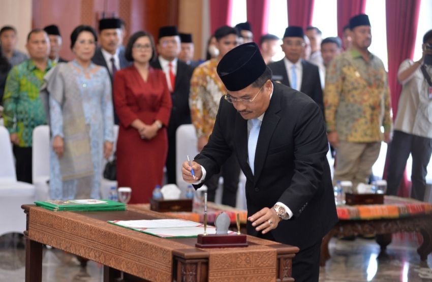 Bobby Lantik Togap Simangunsong sebagai Sekretaris Daerah Provinsi