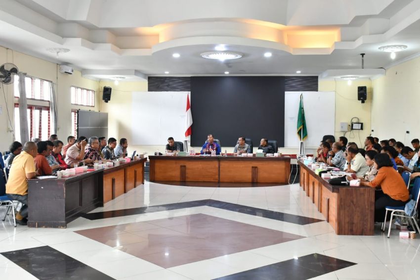Rakor Lintas OPD Bahas Berbagai Isu Strategis di Kabupaten Toba