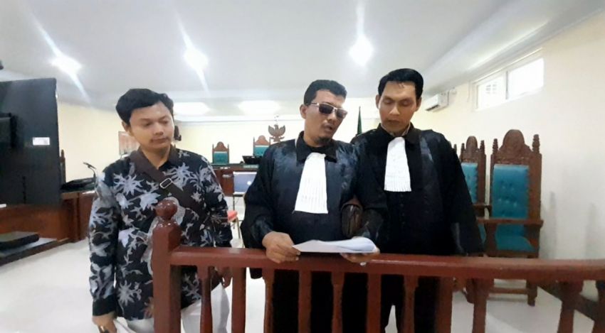 Epza Sesalkan Penuntut Umum Tak hadirkan Terdakwa Kepersidangan