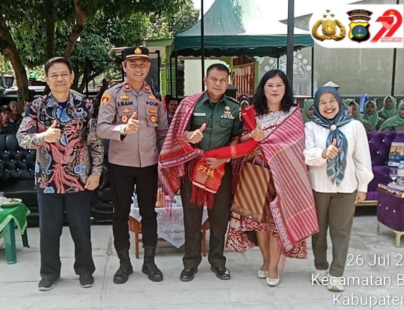 Ikatan Persaudaraan TNI-Polri Menguat, Kapolsek Bosar Maligas Lepas Danramil dengan Penuh Haru