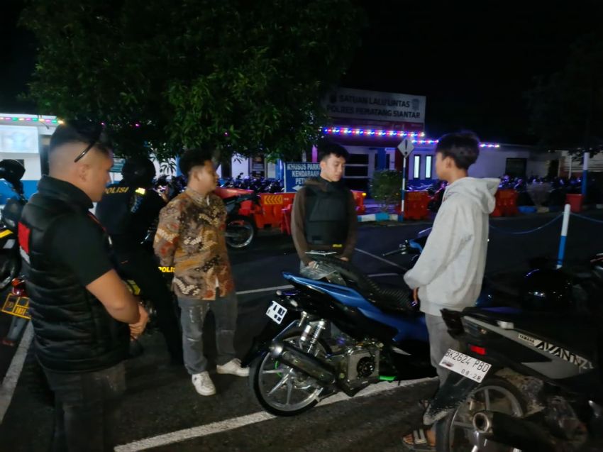 KRYD Hingga Subuh, Polres Pematangsiantar Tindak 8 Sepedamotor Knalpot Brong