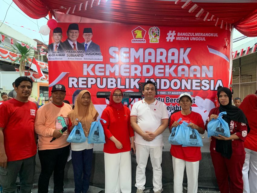 Ikut Semarakkan HUT RI  ke-80 Tahun,  H.Zulkarnaen Gelar Perlombaan Bersama  Warga  Kecamatan Medan Perjuangan