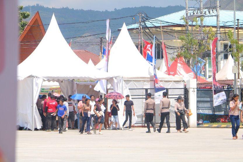 Bupati Toba Minta Pengunjung Singgahi Stand UMKM di Event  F1 Powerboat