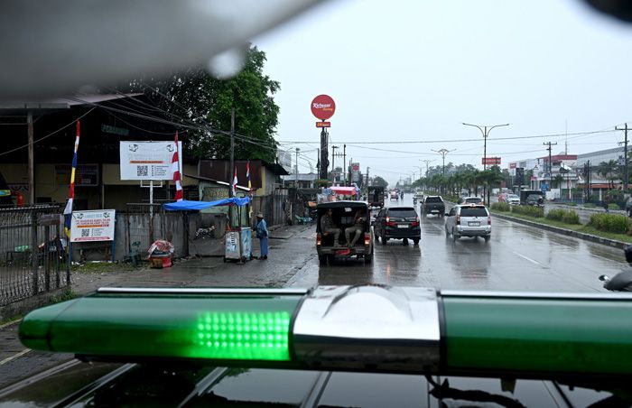 Satpol PP dan Dishub Tertibkan Angkutan Travel di Jalan SM Raja dan Jamin Ginting