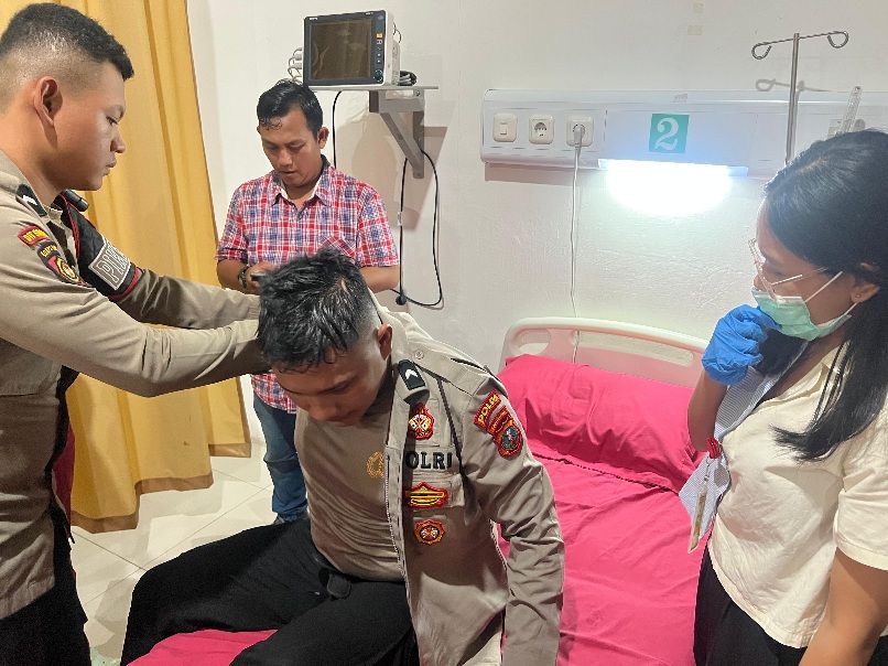 Amankan Unras Mahasiswa, Polisi Terluka