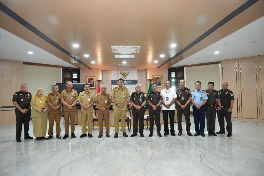 Gubernur Bobby Nasution dan Kajati Sumut Bahas Program Restorative Justice