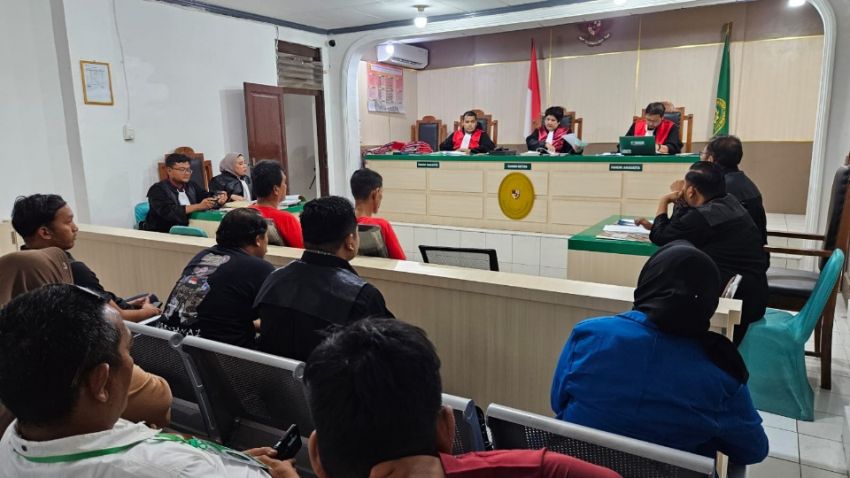Gugat Ketidaksesuaian Barang Bukti, Lombek Cs Ajukan Eksepsi