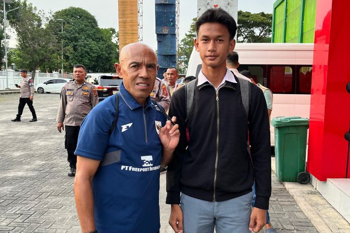 Tak Perlu Lagi Naturalisasi, Legenda Ajax Amsterdam Ingatkan Indonesia Fokus Talenta Lokal