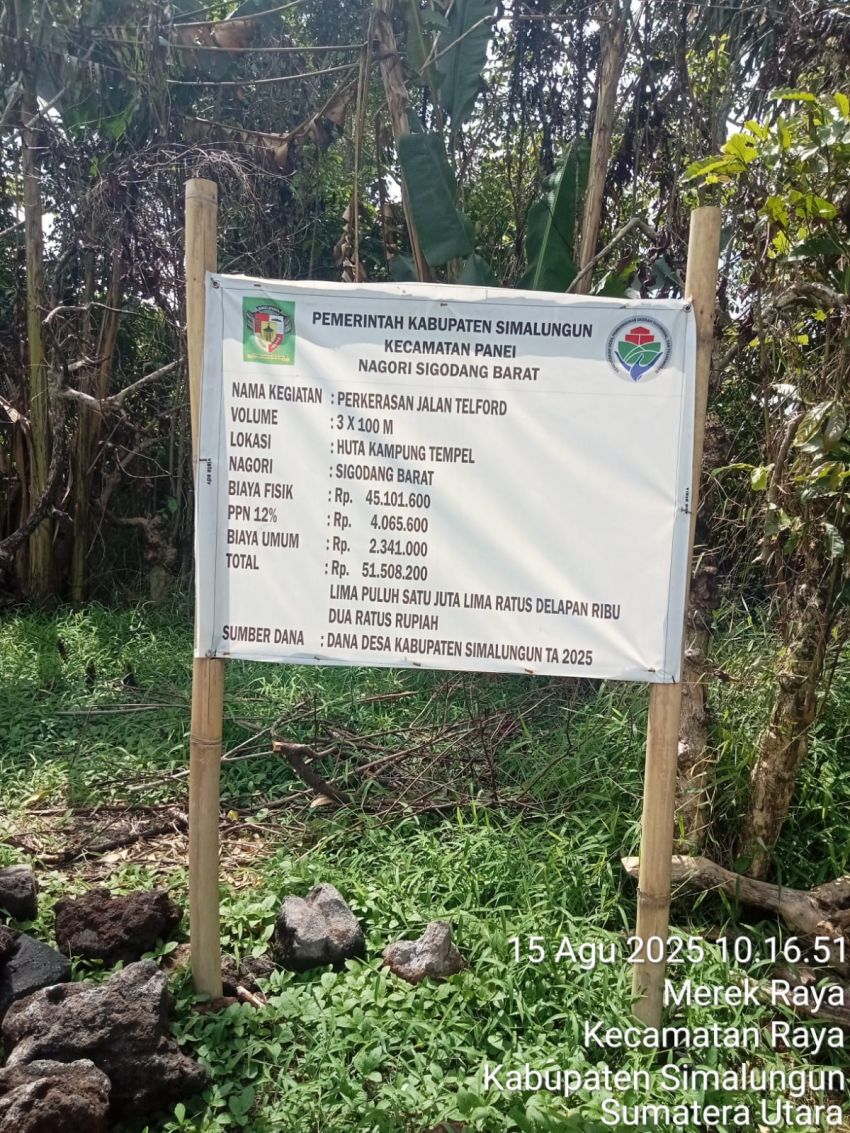 Proyek Pengerasan Jalan Nagori Si Godang Barat Asal Jadi