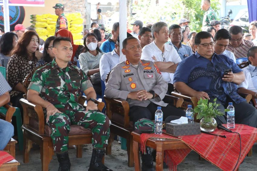 Sinergitas Polri-TNI-Pemkab Simalungun Dukung Gerakan Pangan Murah Nasional Peringati HUT RI ke-80