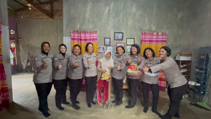 Polwan Polres Simalungun Hadir di Tengah Masyarakat
