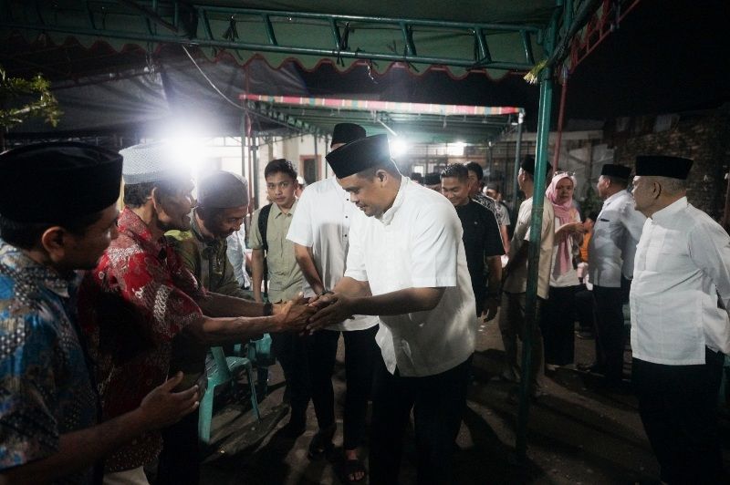 Bobby Nasution Sampaikan Duka Mendalam atas Meninggalnya Orang Tua Alex Sinulingga