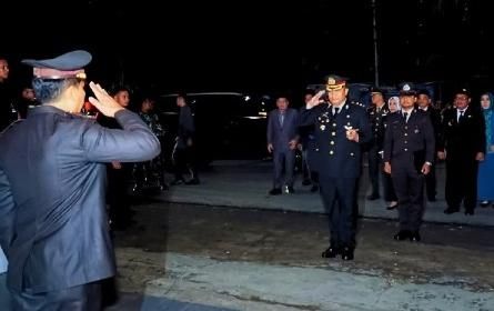 Kapolres Labuhanbatu Pimpin Upacara Apel Kehormatan Dan Renungan Suci Di Taman Makam Pahlawan Rantauprapat