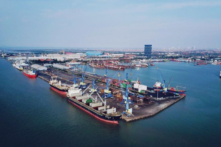 Trafik Barang Naik Tajam, Pelindo Multi Terminal Tunjukkan Performa Cemerlang di Paruh Pertama 2025